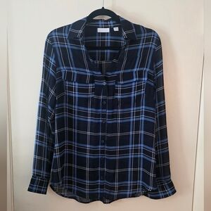 New York & Company Blue Long Sleeve Button Down Shirt